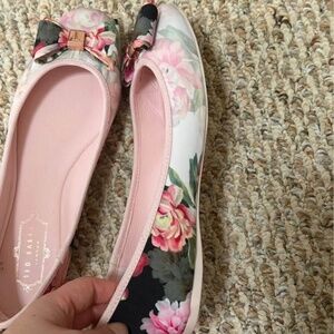 NEW Ted Baker Ballerina Floral Flats
